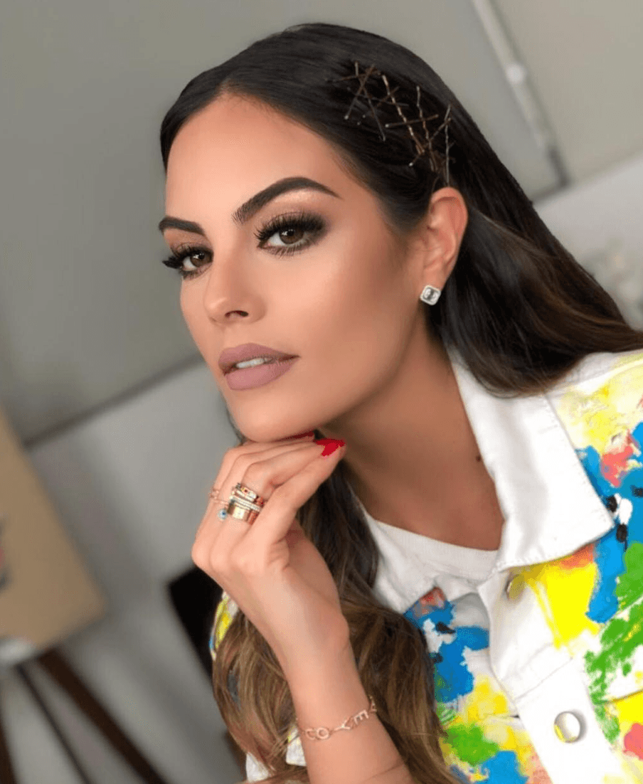 Ximena Navarrete anuncia que está embarazada