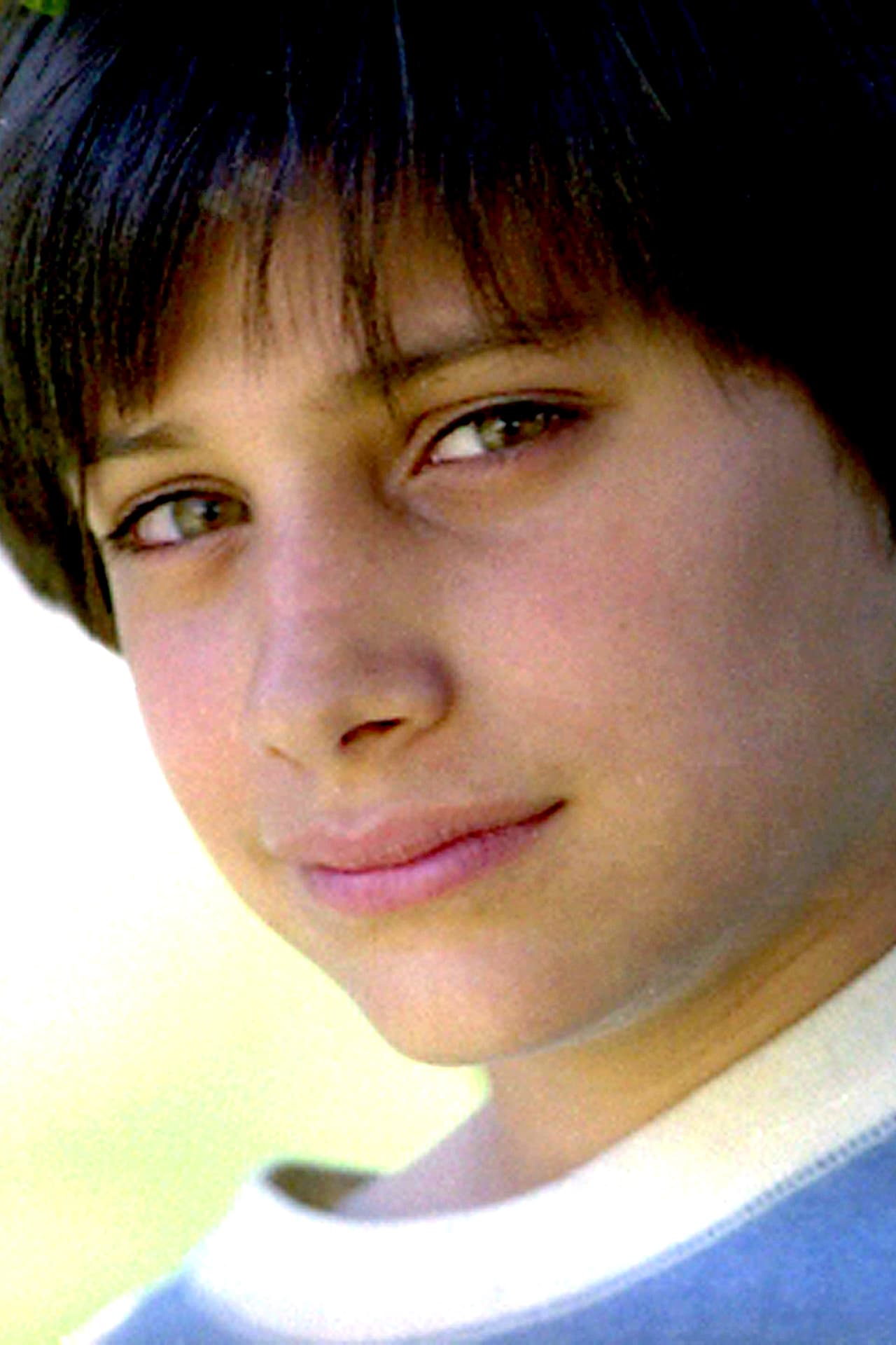 Gael García también inició su carrera como actor desde que era un niño, y es que a los 11 participó en su primera telenovela ‘Teresa’, Tres años después, fue protagonista, junto a Ludwika Paleta, del melodrama ‘El abuelo y yo’.