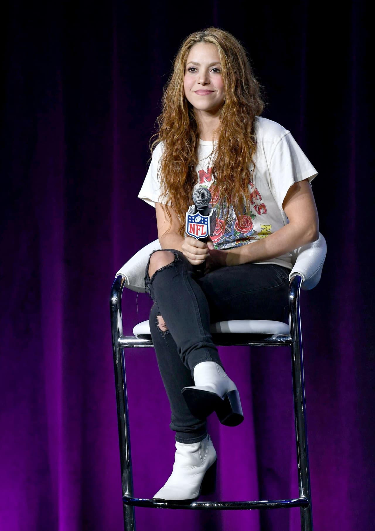 MIAMI, FLORIDA - JANUARY 30: Shakira speaks onstage during the Pepsi Super Bowl LIV Halftime Show Press Conference at Hilton Miami Downtown on January 30, 2020 in Miami, Florida. (Photo by Kevin Winter/Getty Images)
