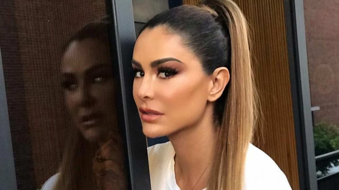 Ninel Conde causa polémica al lucir una diminuta nariz en su más reciente video