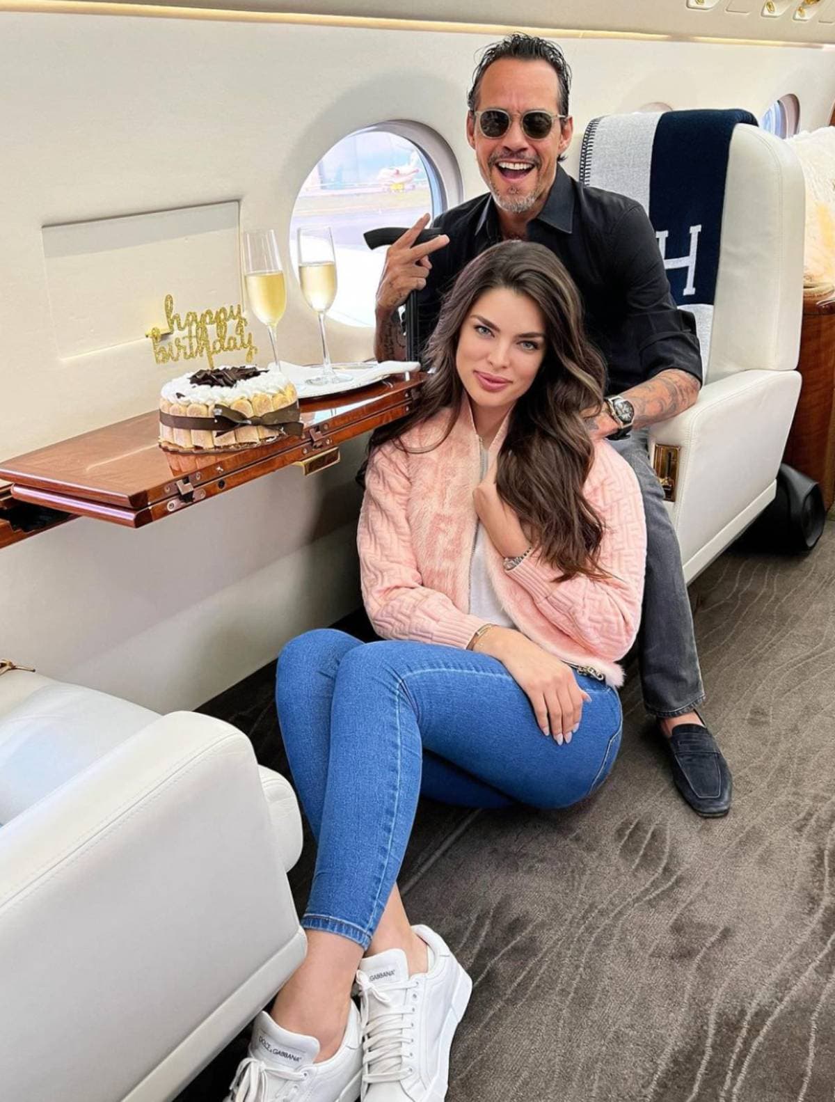 Novia de Marc Anthony habla de su boda y revela cuántos hijos quiere