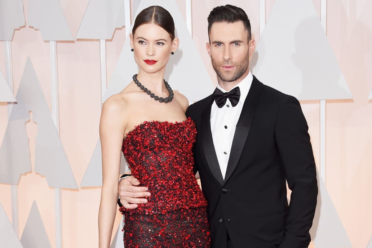 ¿Adam Levine le fue infiel a Behati Prinsloo con otra modelo?