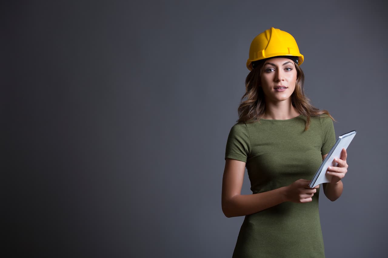 3. Ingeniería petrolera. El sueldo de las mujeres que eligen esta profesión supera los 100 mil dólares anuales.