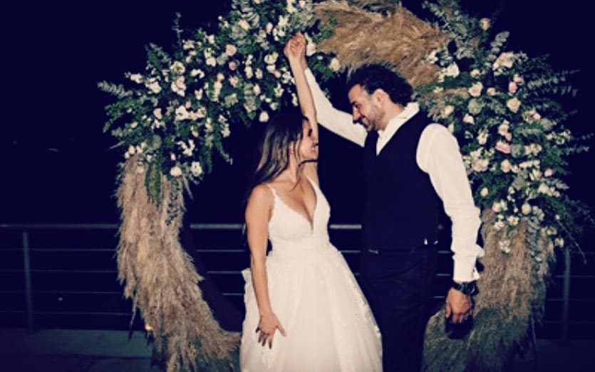 En noviembre de 2019, Dulce María llegó al altar con Paco Álvarez en una íntima ceremonia en Tequesquitengo, Morelos, luego de tres años de relación.