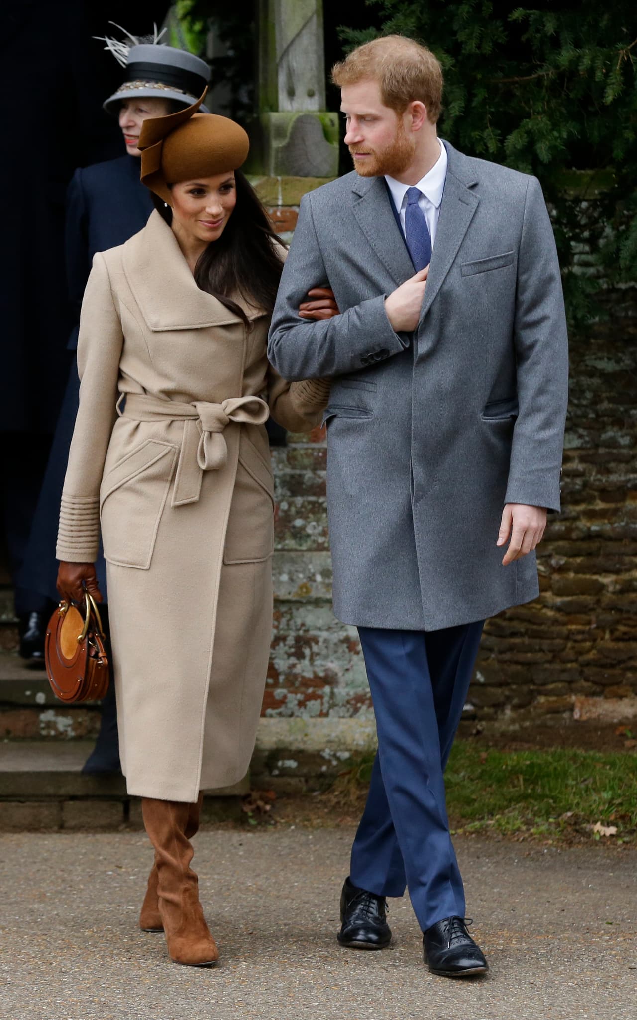 Y aunque la prensa ha sido brutal con la actriz desde que se dio a conocer su relación con el Príncipe Harry, a la exactriz siempre se le ve con una actitud segura.