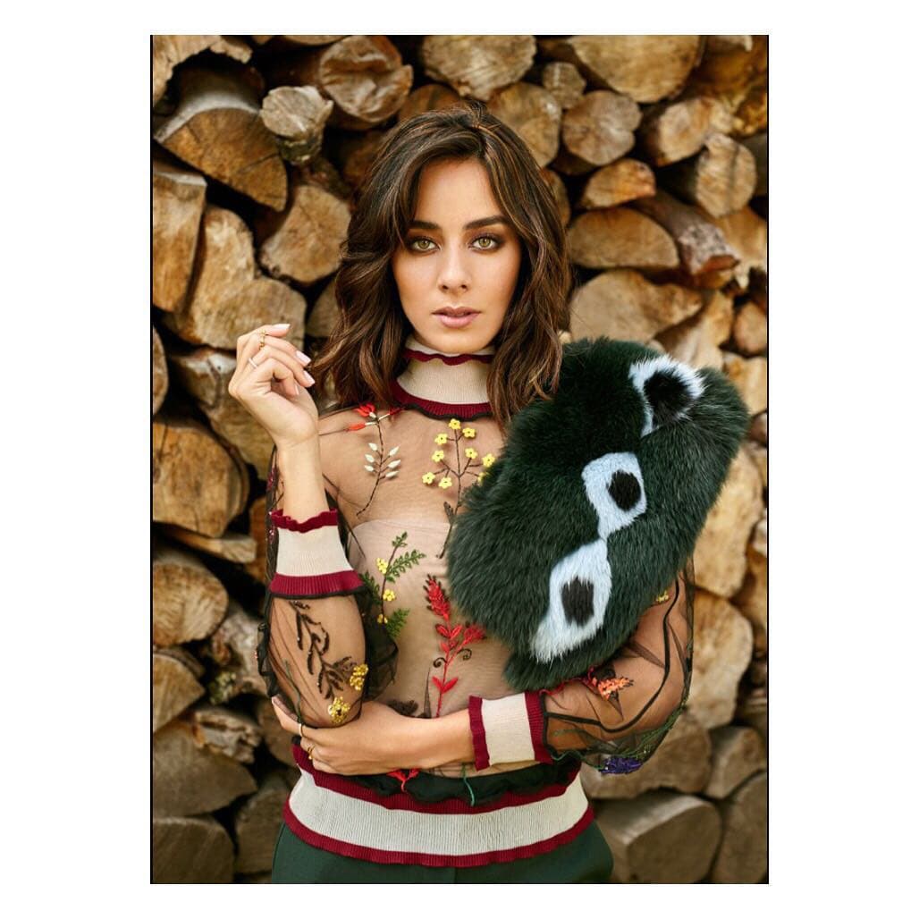 Esmeralda Pimentel se presenta en &#39;Enfermos de amor&#39;
