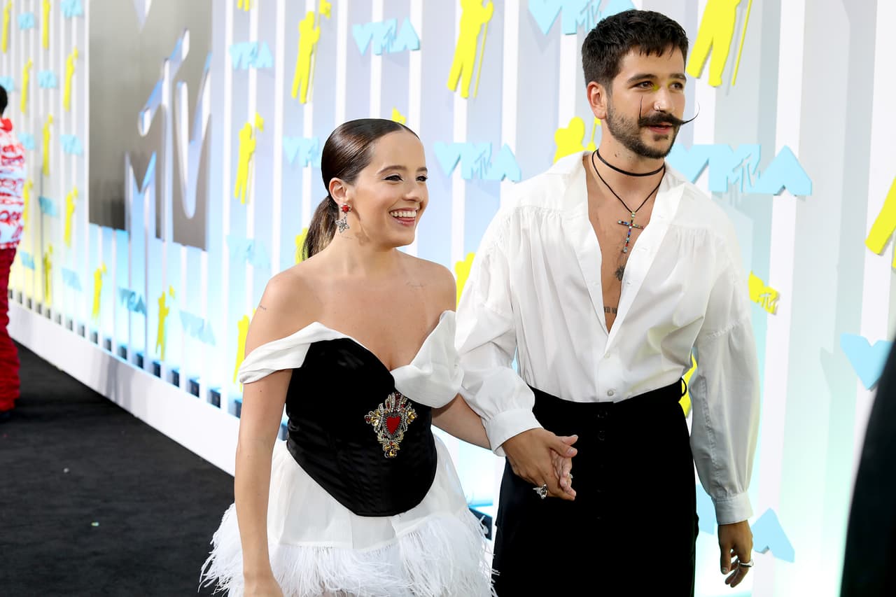 NEWARK, NEW JERSEY - AUGUST 28: Evaluna Montaner and Camilo attend the 2022 MTV VMAs at Prudential Center on August 28, 2022 in Newark, New Jersey. (Photo by Catherine Powell/Getty Images for MTV/Paramount Global )