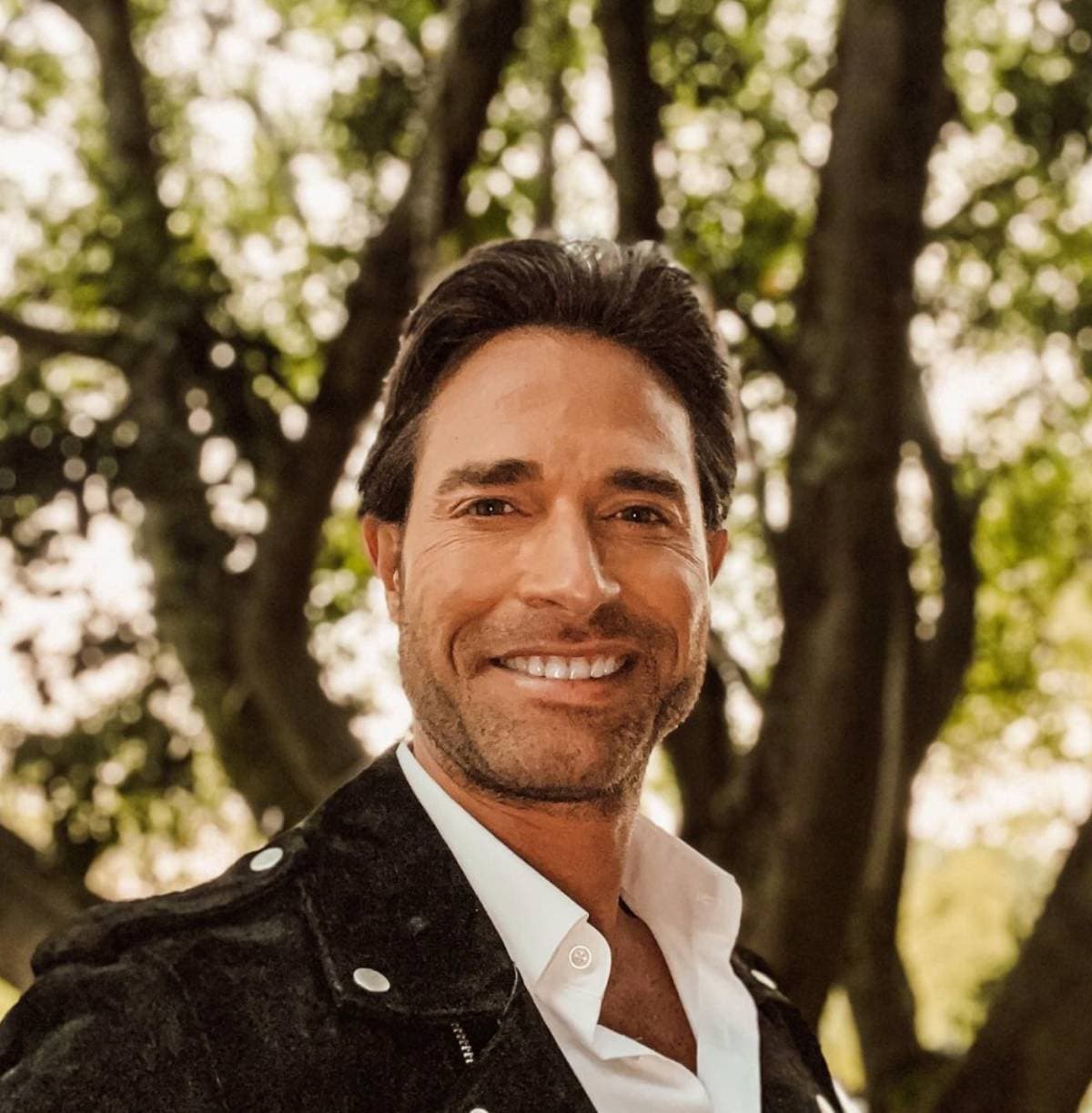 Sebastián Rulli, como pocas veces, presume a su hijo en redes