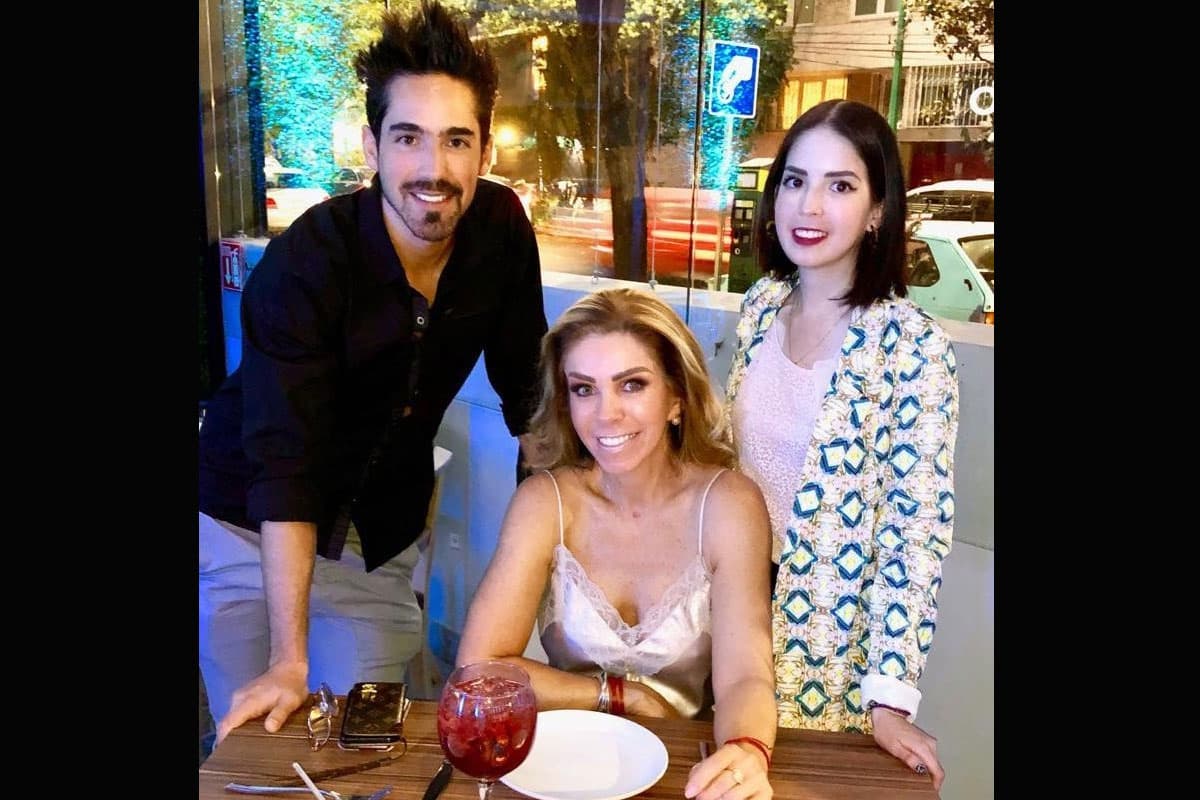 Por su parte, José Luis Santiago, hijo de Rocío y hermano de Daniela, también aprovechó Instagram para enviar un mensaje a la joven: “Siempre fuiste y serás mi fuerza y motivación a seguir adelante y nunca tener miedo”.