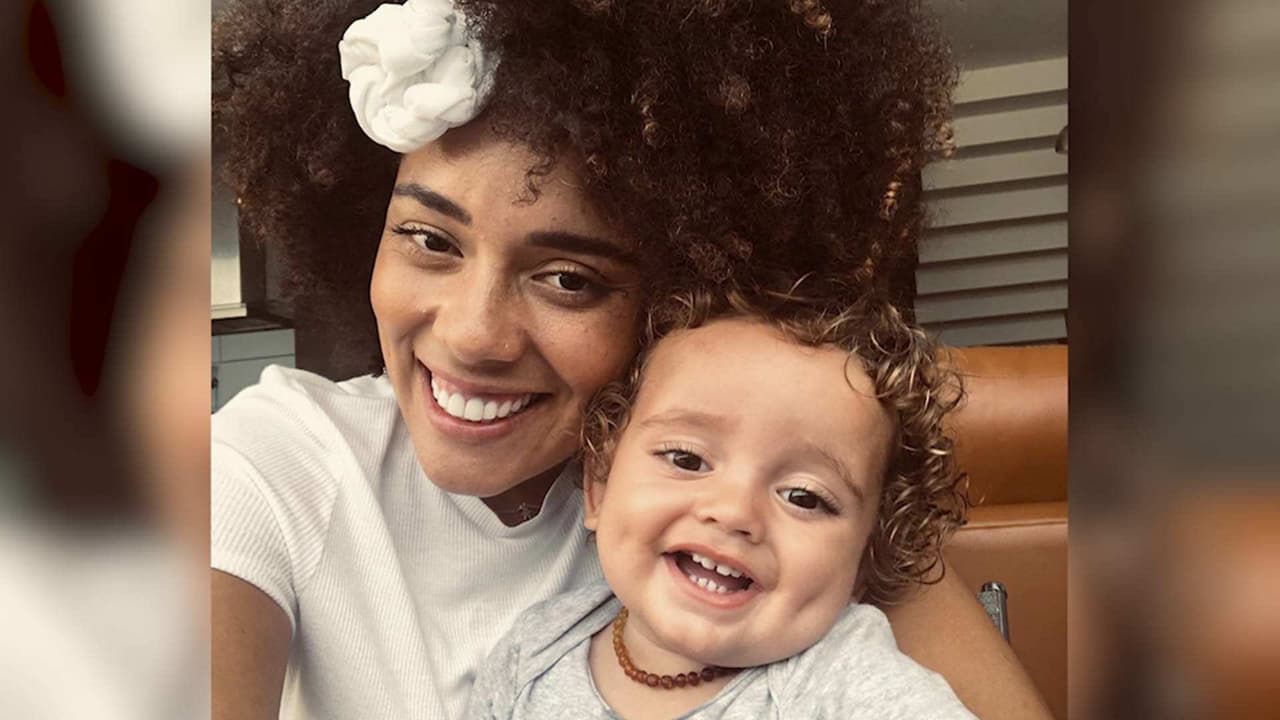 Mira la tierna sonrisa de Tadeo, hijo de Brenda Kellerman, al ver a un bebé con un filtro de Snapchat