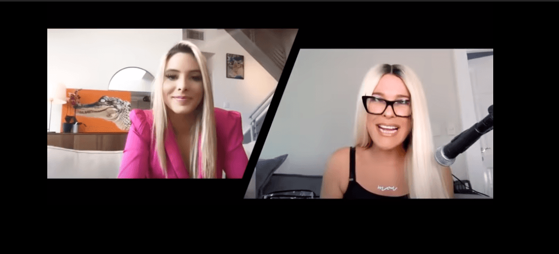 En una reciente entrevista con la influencer latina Lele Pons, Martha Debayle le hizo la competencia a la youtuber con su rubia cabellera.