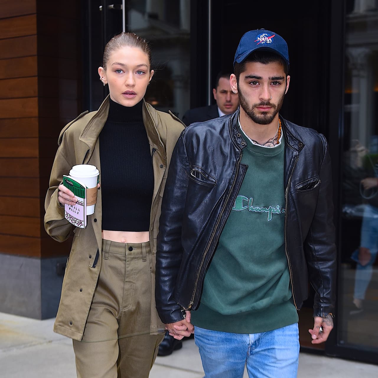 NEW YORK, NY - APRIL 25: Gigi Hadid and Zayn Malik seen out in Manhattan on April 25, 2017 in New York City. (Photo by Robert Kamau/GC Images)