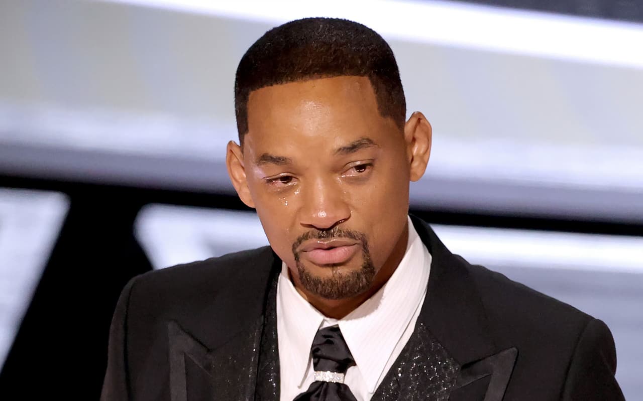 Will Smith mostró su arrepentimiento por su conducta en el Oscar.