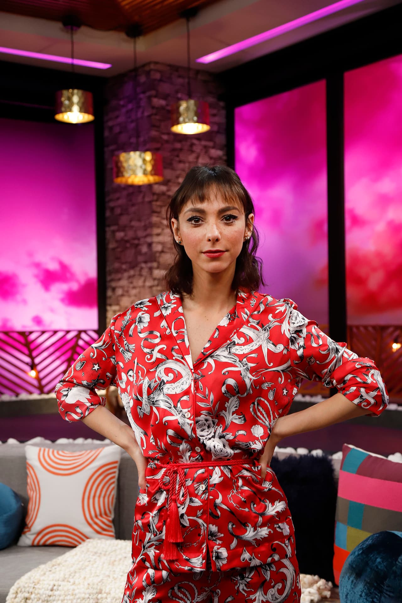 Natalia confesó que para el programa olvidó llevar su ropa para dormir y fue Daniela Magun quien la salvó y le prestó una. Como no ha sido la única ocasión, ahora es su “hija adoptiva”.