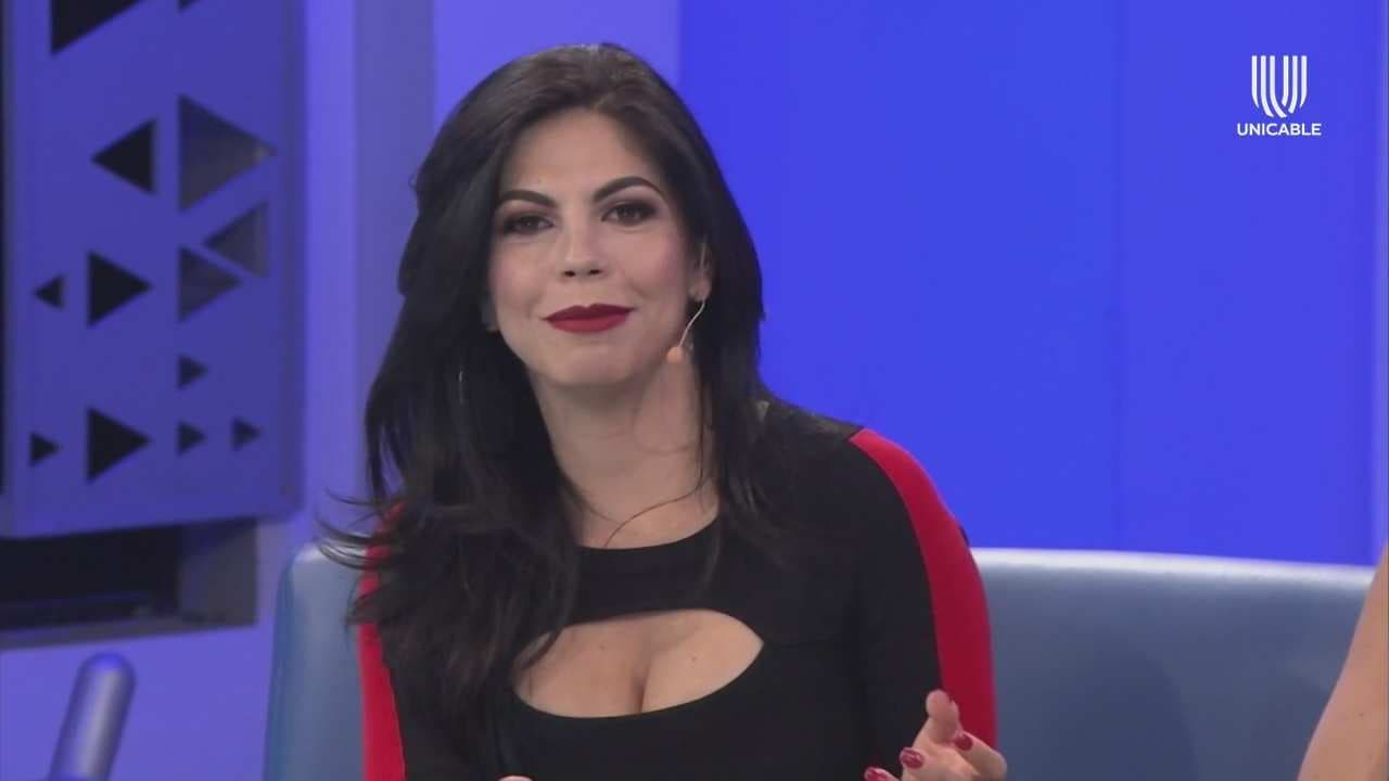 África Zavala confiesa que no es muy femenina, le gustan los deportes y ¡el albur!