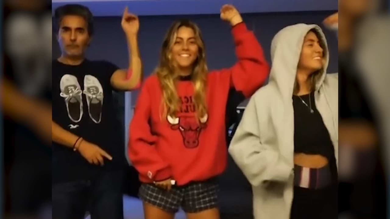 Este es el video de Raúl Araiza bailando con sus hijas, que provocó su ‘enojo’