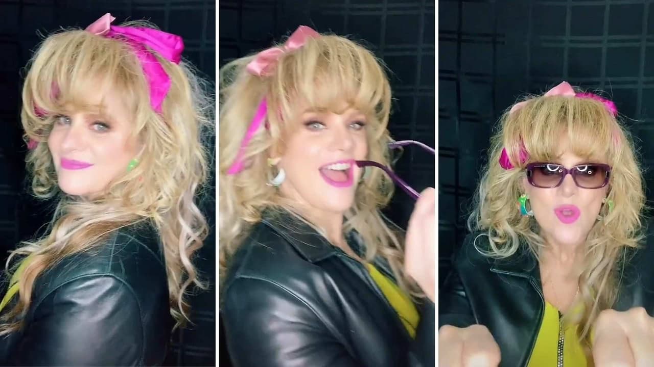 Erika Buenfil aparece con un look muy ochentero y deslumbra al bailar al ritmo de Menudo