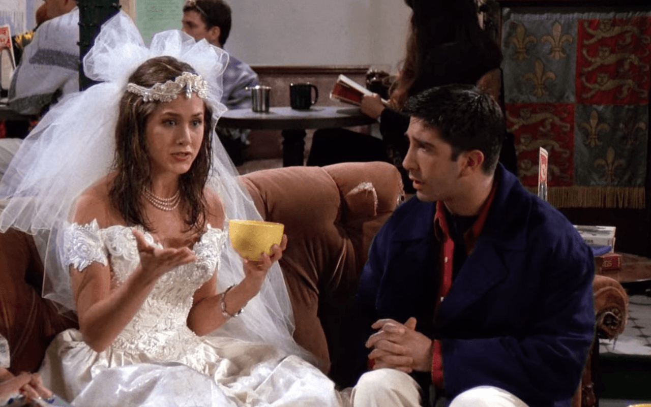 Con el paso del tiempo tomaron caminos separados pero, luego de la fallida boda de Rachel, sus sentimientos por ella regresaron, sin embargo, nunca se atrevió a decirle nada por miedo a perder su amistad.