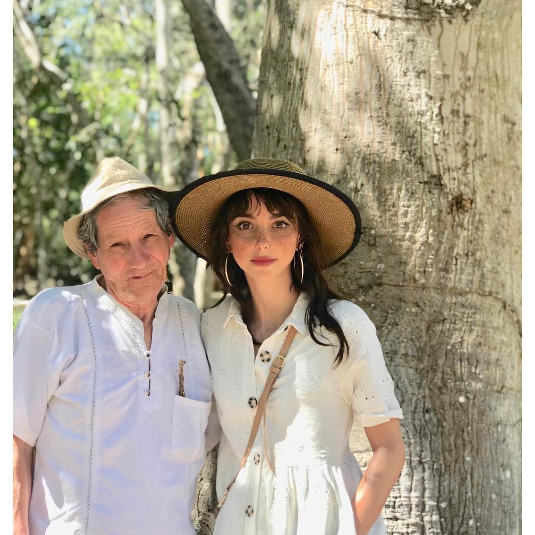 Natalia Téllez: "Fue brutal para mi la primera vez que vi a mi papá verme en cine, estaba él en la premier vuelto loco; verme en la pantalla grande, él con una bolsa infinita de palomitas, creo que fue un día feliz para él y para mí".