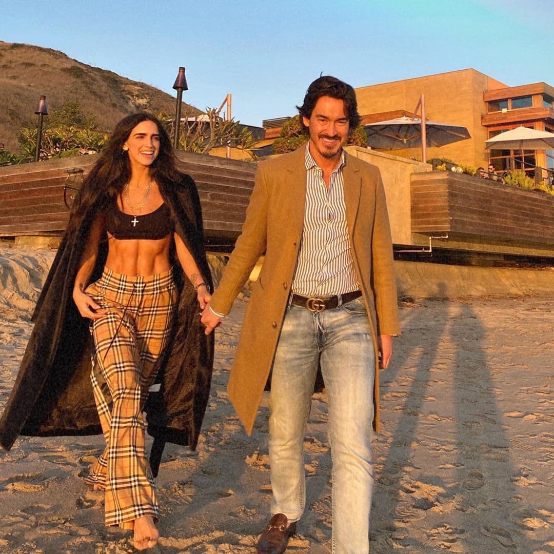 Bárbara de Regil hizo una dinámica con sus seguidores de Instagram. Se sabe que ella casi no habla sobre su pareja. Esta vez decidió responder todas las preguntas. Incluso compartió un video de cuando le propusieron matrimonio.