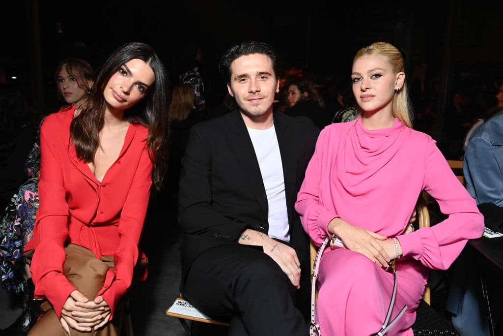 PARIS, FRANCE - OCTOBER 01: (EDITORIAL USE ONLY - For Non-Editorial use please seek approval from Fashion House) (L-R) Emily Ratajkowski, Brooklyn Beckham and Nicola Peltz attend the Valentino Womenswear Spring/Summer 2022 show as part of Paris Fashion Week on October 01, 2021 in Paris, France. (Photo by Pascal Le Segretain/Getty Images)