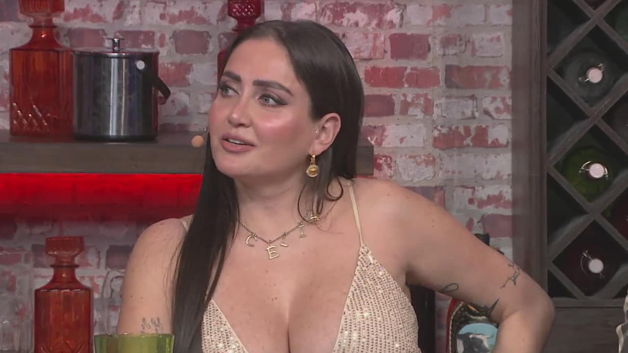 Celia Lora confiesa por qué se quitó el tatuaje de Ricky Martin