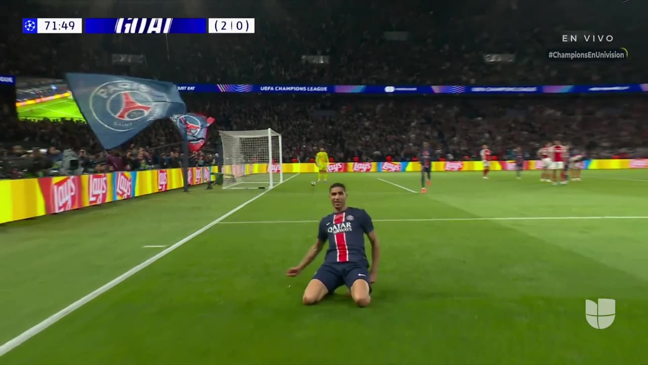 ¡Gol del PSG! Hakimi se acomoda, remata y liquida la serie con golazo