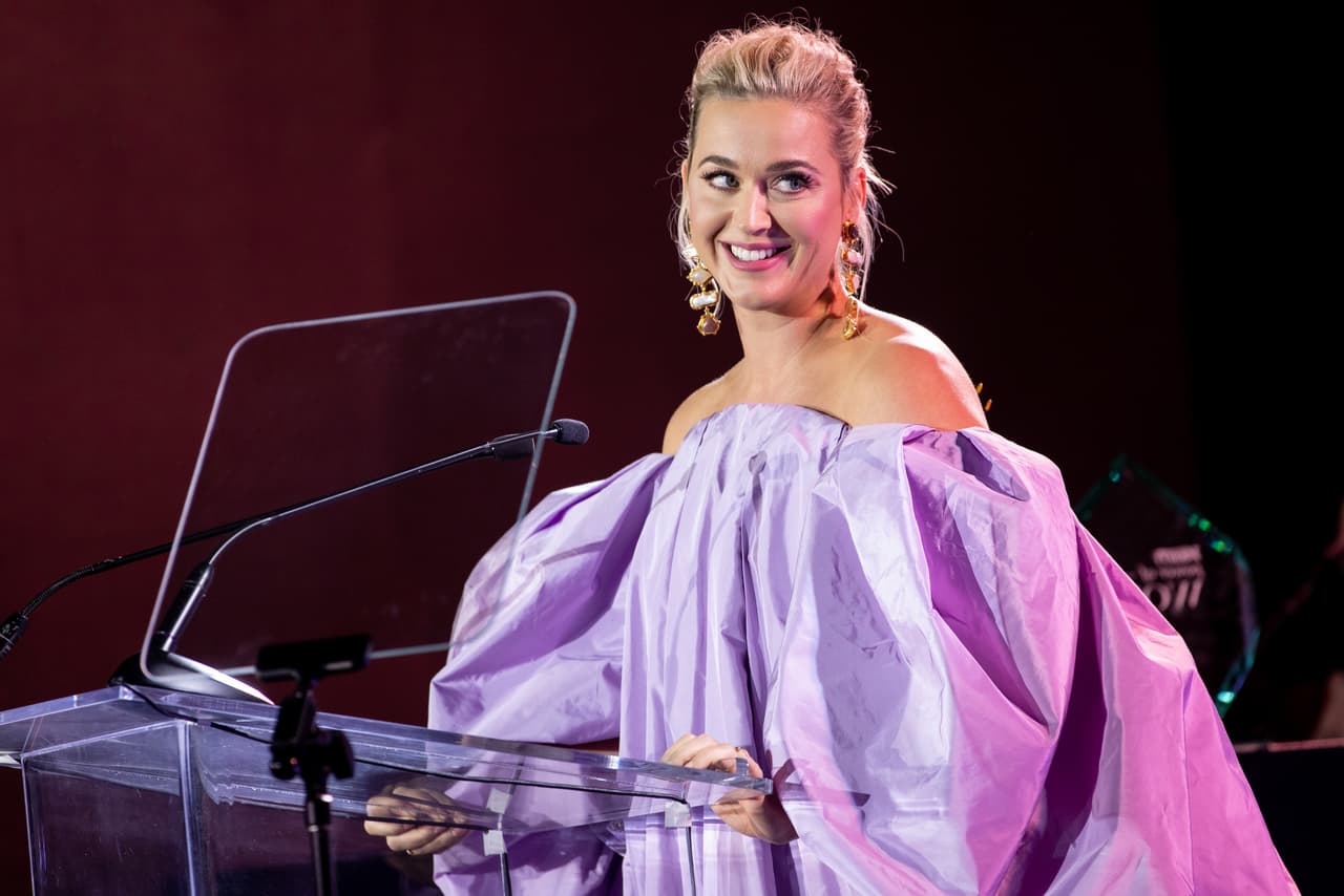 BEVERLY HILLS, CALIFORNIA - SEPTEMBER 30: Katy Perry speaks onstage at Variety's Power of Women event presented by Lifetime on September 30, 2021 in Los Angeles, California. (Photo by Emma McIntyre/Getty Images for Variety)
