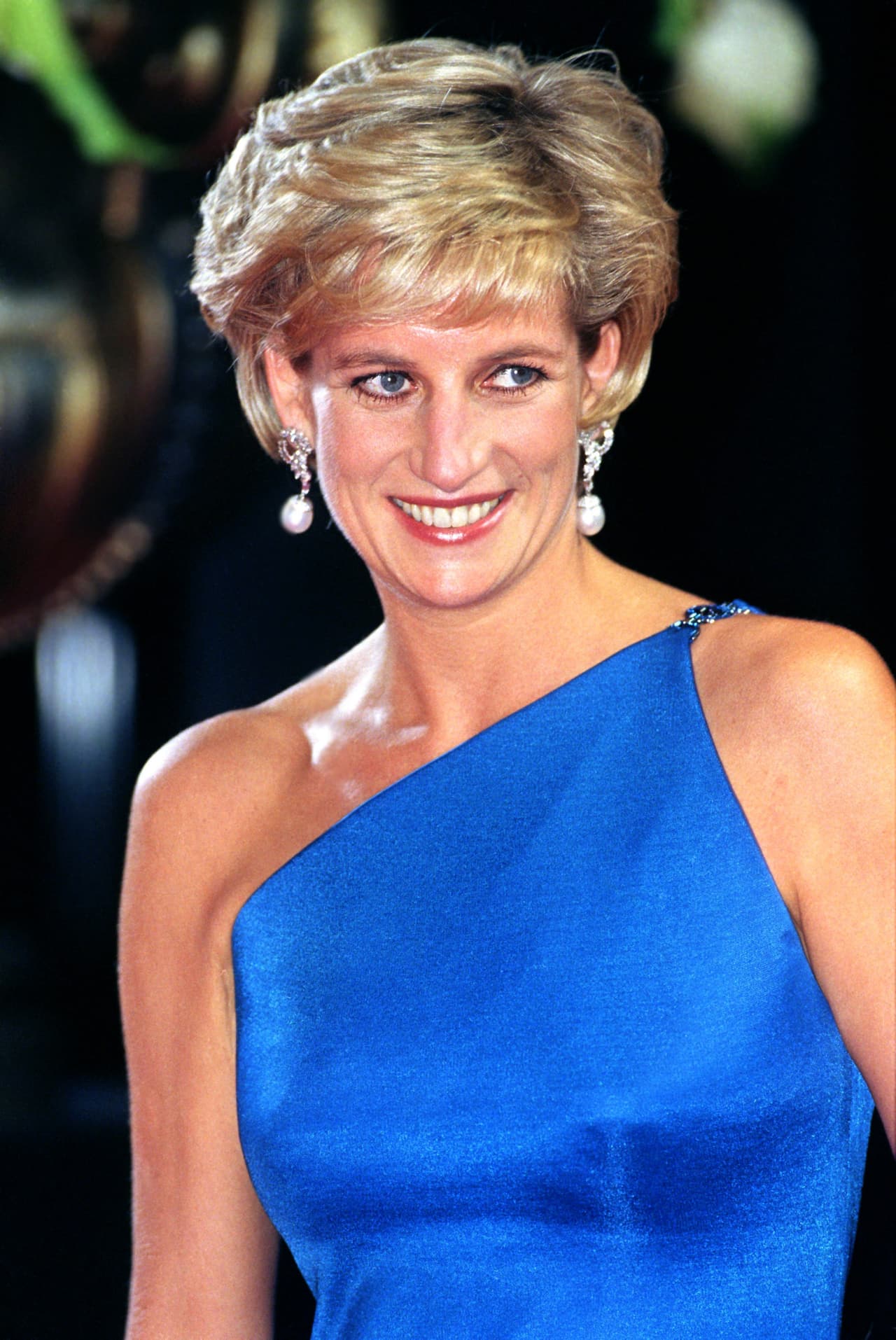 Otra de las piezas favoritas de la Princesa Diana fueron un par de aretes de Nácar de Mar de Sur.