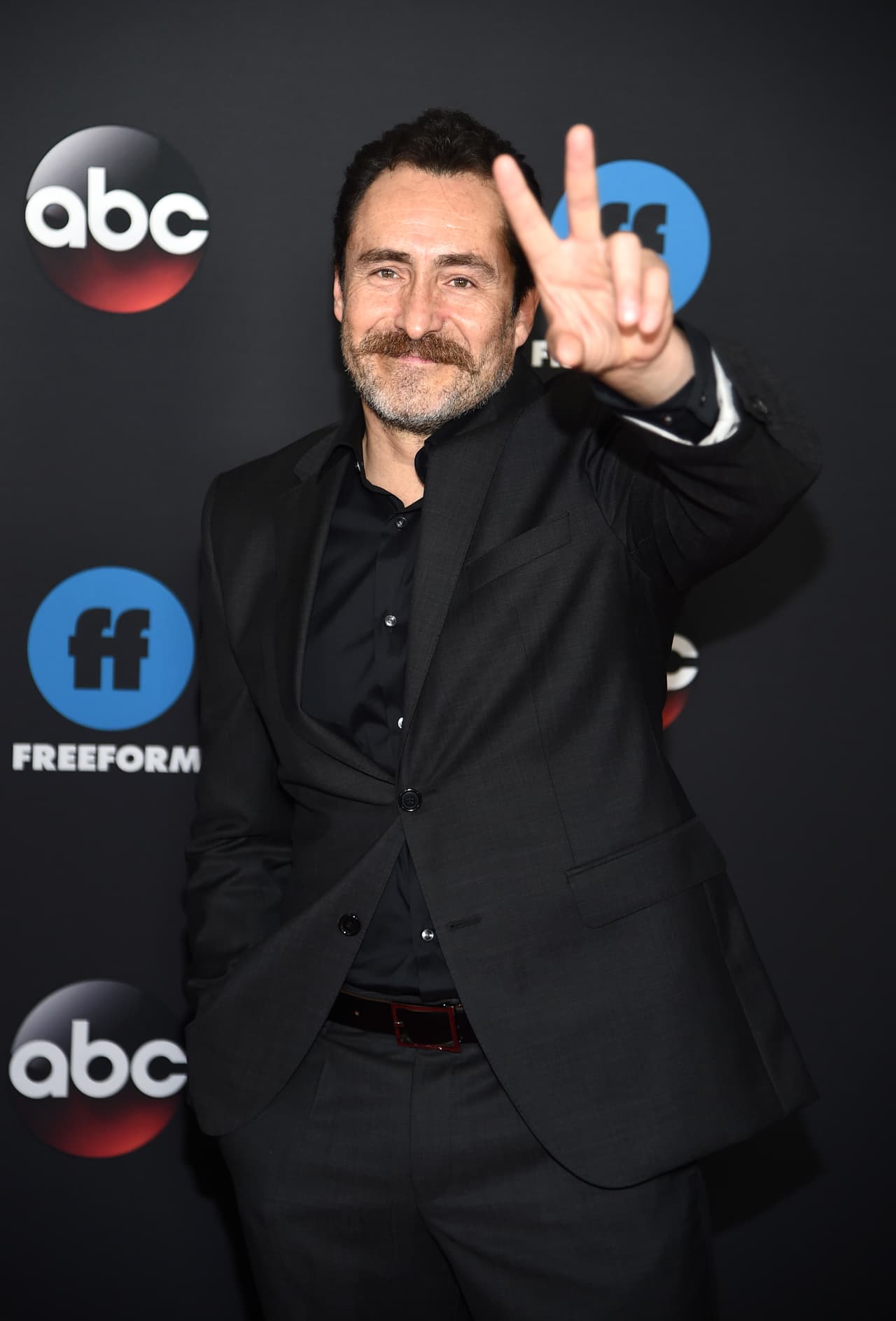 Demián Bichir despierta rumores sobre un nuevo amor