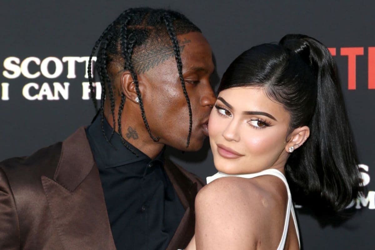 Kylie Jenner y Travis Scott en Caifornia, 2019