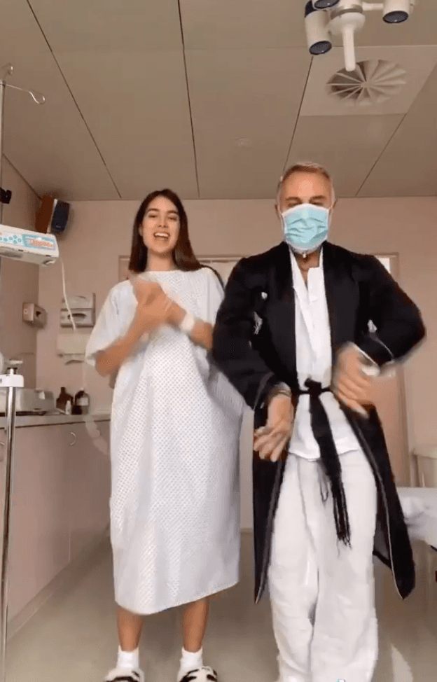 Los papás primerizos subieron un divertido TikTok en el hospital, a unas horas de que llegará su hija al mundo.