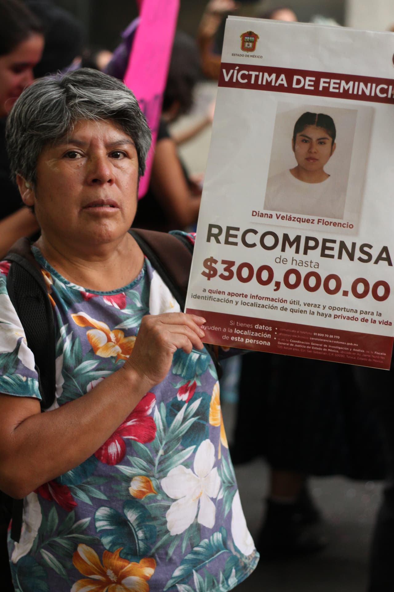Entre los asistentes no faltaron las madres de familia, en busca de justicia a sus hijas desaparecidas: Livia Florencio marchó por su hija Daniela Vázquez Florencio, quien apareció muerta en 2017 en Ecatepec, Edo. de México y hasta el momento no hay ningún detenido.