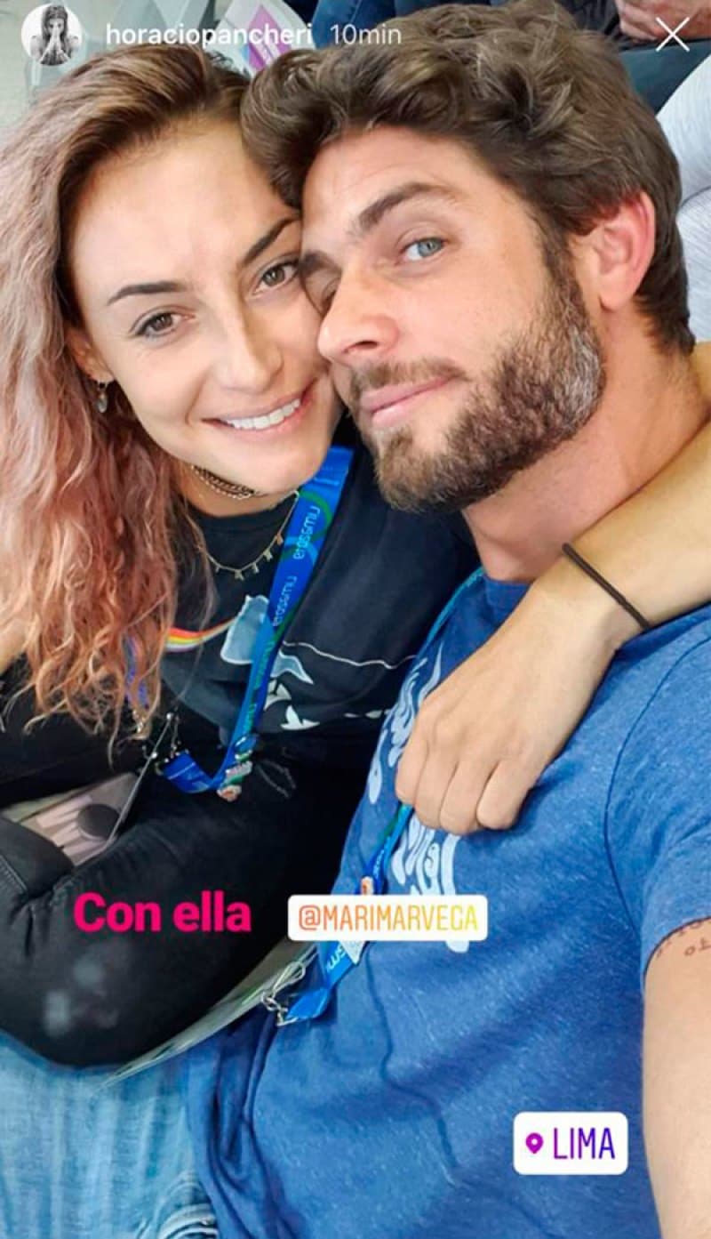 Una de las parejas más recientes en el mundo de los espectáculos de México es la que forman Marimar Vega y Horacio Pancheri. Ambos actores quedaron flechados luego de su trabajo juntos en la serie El Juego de las Llaves (2019).