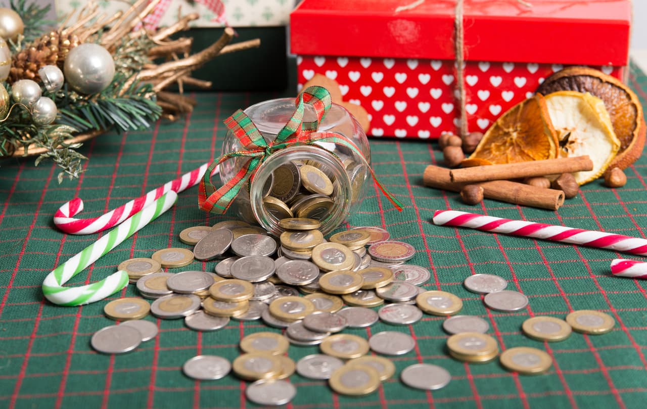 Christmas dinner cost a lot of money and absorb many savings.