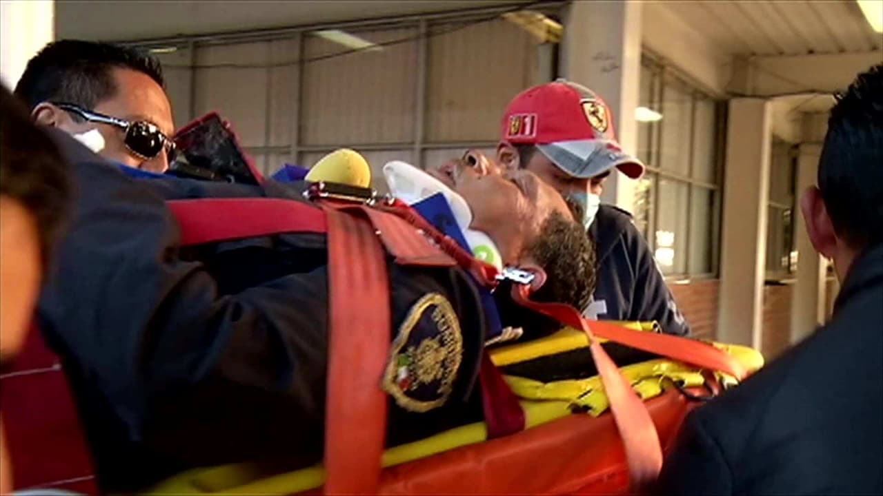 No son rescatistas, ni bomberos, pero estos mexicanos son héroes
