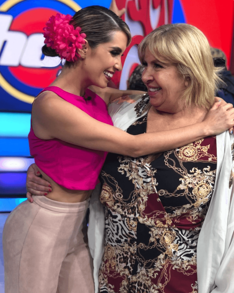 Andrea Escalona se sincera sobre su duelo tras perder a su mamá: 'Llego a mi casa a llorar'