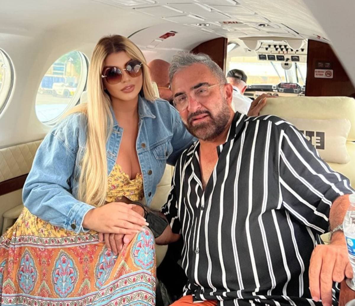Novia de Vicente Fernández Jr. causa polémica por recordar a Chente