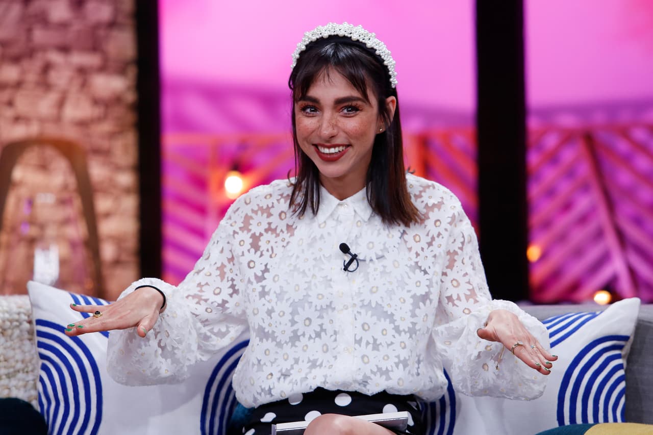 Y a pesar de que le gustaba ir a clases de ballet, sus compañeras le decían que se fuera mejor a karate.