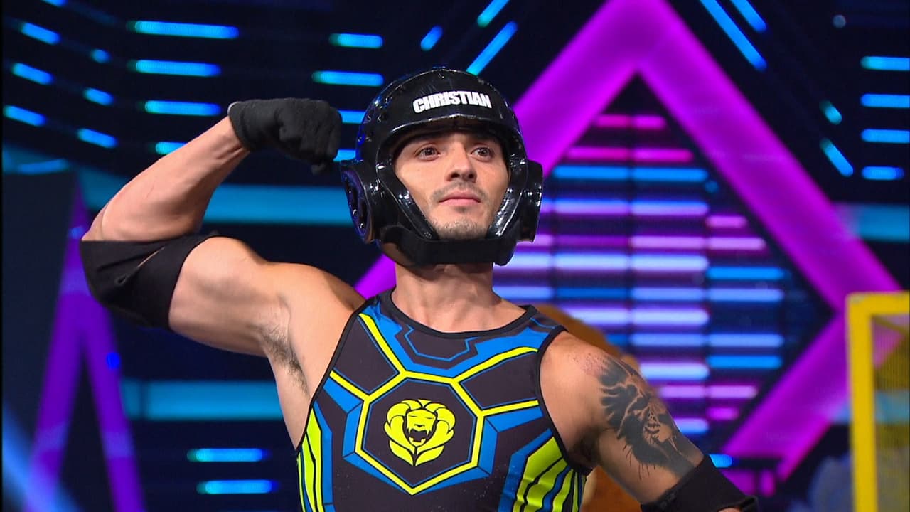 Christian Estrada se ha ganado a los televidentes de Guerreros 2020 gracias a su carácter, carisma y habilidad en los diversos circuitos. Te presentamos 12 datos que quizás no conocías de ‘El Sina’.