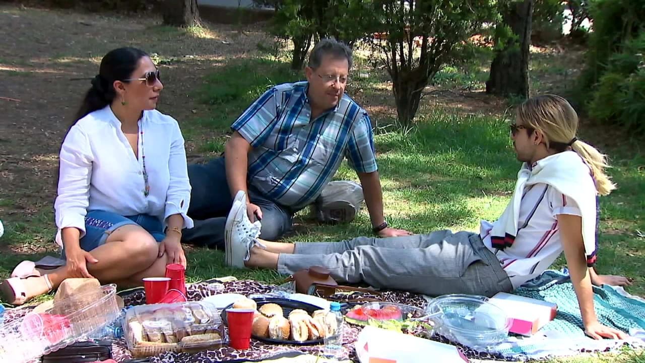 Así Somos: 'Los Jonas Vloggers' disfrutan de un 'picnic' en compañía de sus familias