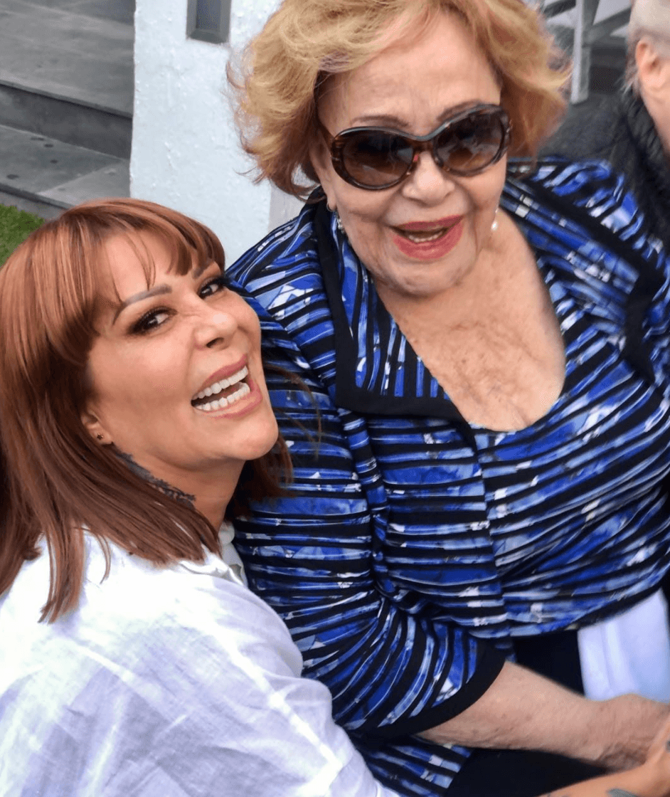 Silvia Pinal reaparece en las redes sociales tras haber abandonado el hospital