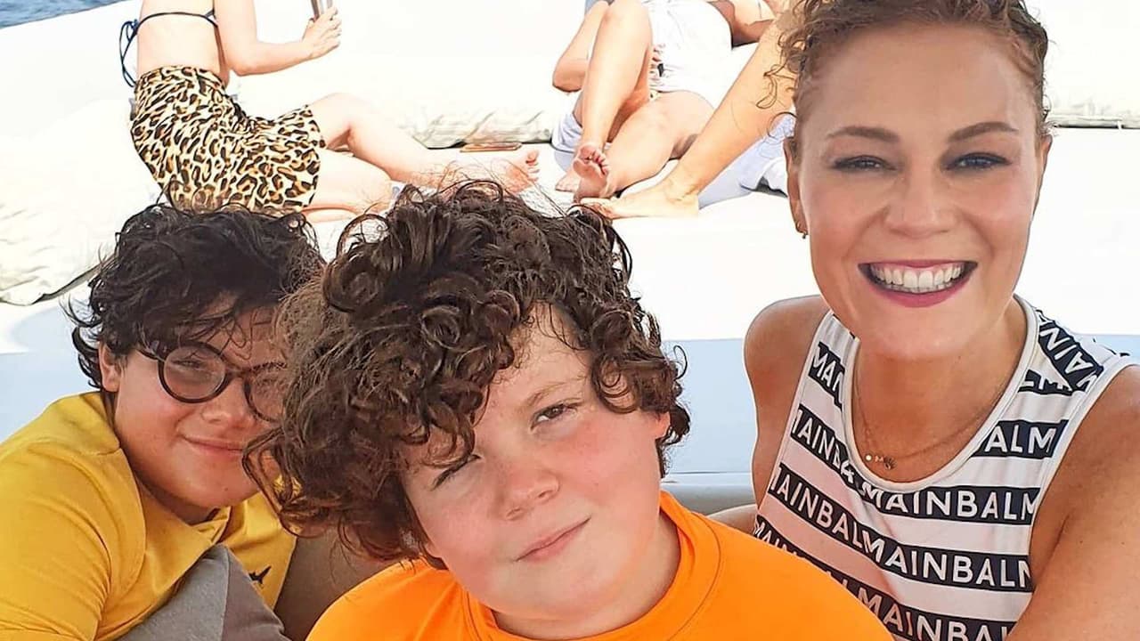 Daniela Magun sorprendió a sus hijos con una divertida búsqueda de chocolates de Pascua