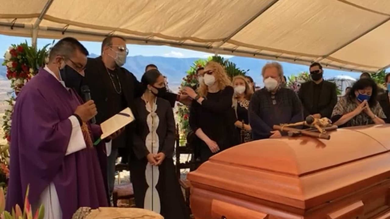 Entre mariachis y con misa de cuerpo presente, así despidió la familia Aguilar a Flor Silvestre