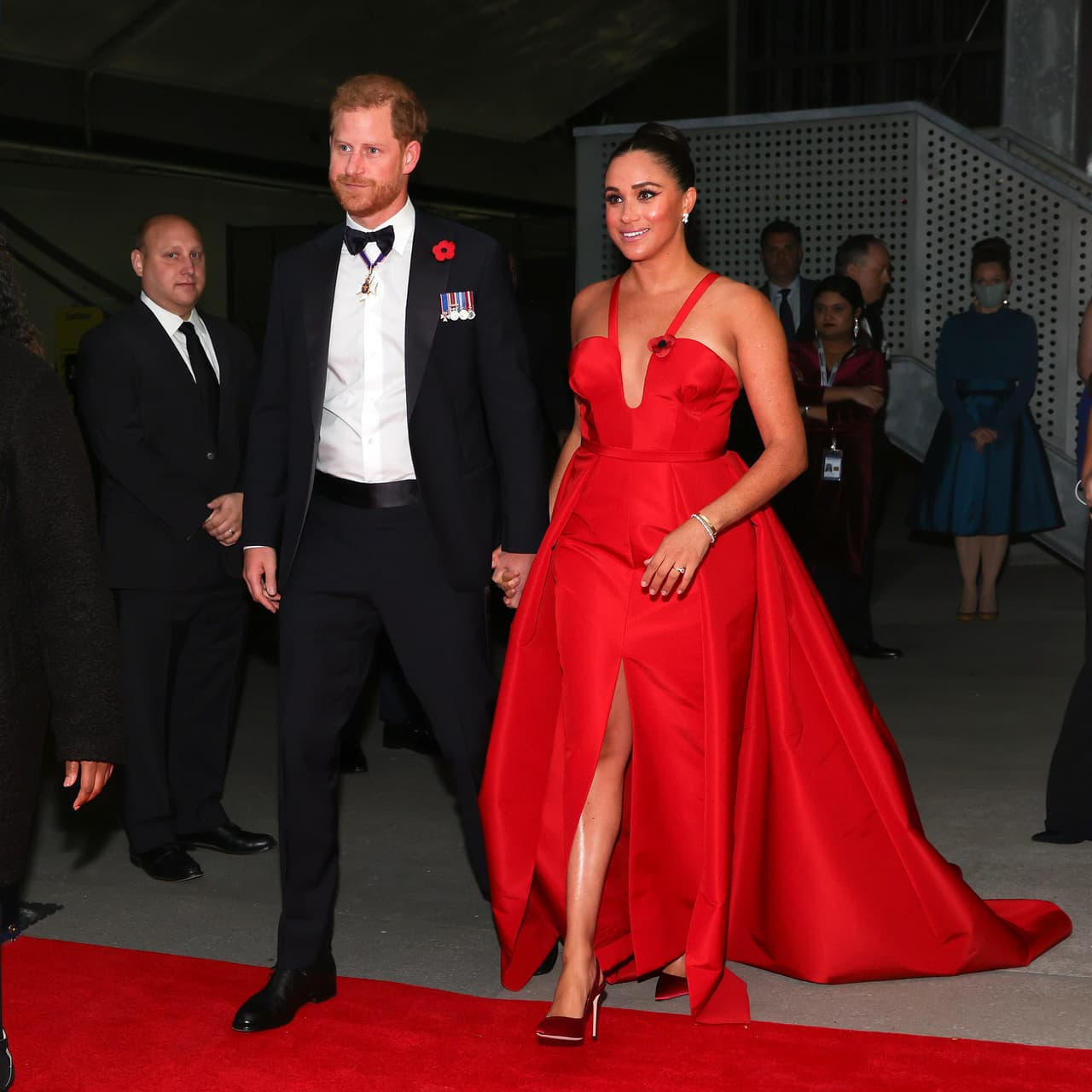 NEW YORK, NEW YORK - NOVEMBER 10: Prince Harry, Duke of Sussex and Meghan, Duchess of Sussex attend the 2021 Salute To Freedom Gala at Intrepid Sea-Air-Space Museum on November 10, 2021 in New York City. (Photo by Dia Dipasupil/Getty Images)