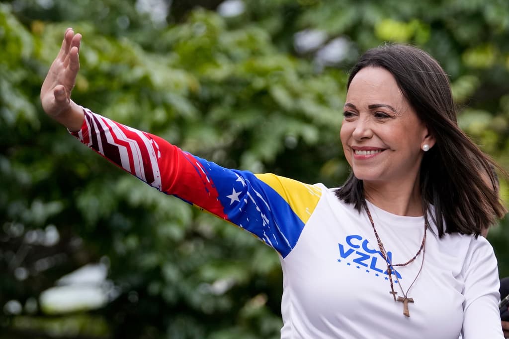 "Por mantener viva la llama de la democracia": María Corina Machado gana el Premio Nobel de la Paz