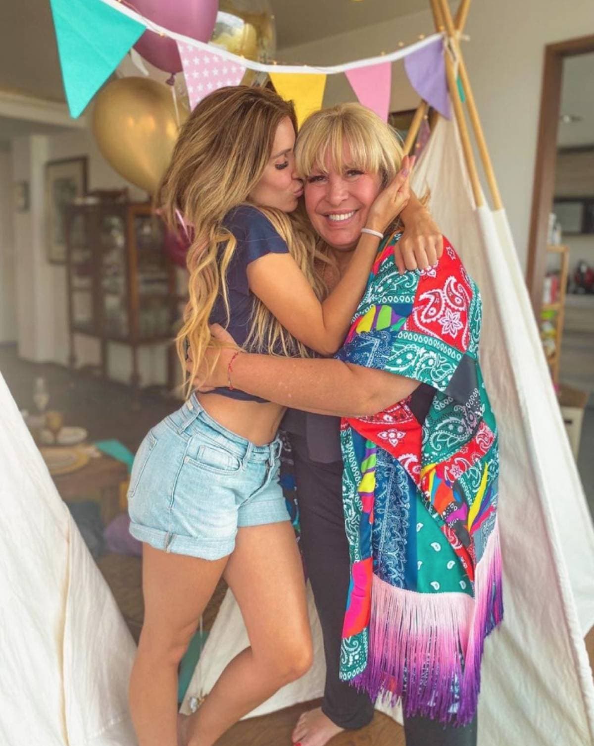 Andrea Escalona se contactó con Magda Rodríguez a través de una médium