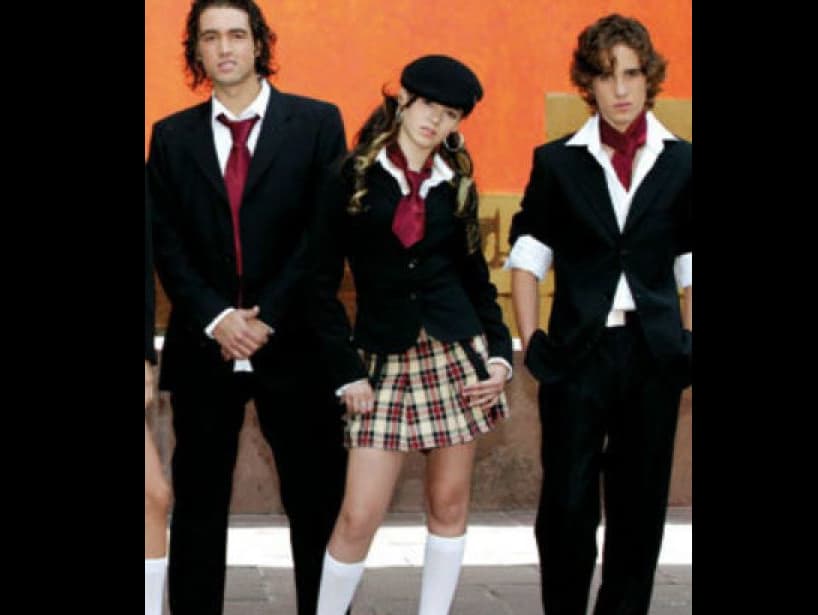 Tras aparecer en las telenovelas infantiles ‘Alegrijes y rebujos’ (2003-2004) y ‘Misión S.O.S.’, Allisson Lozz se unió al elenco de ‘Rebelde’.