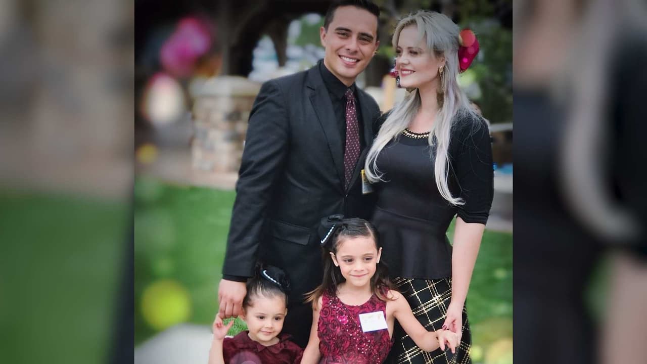 Hijas de Allisson Lozz cantan a dueto con su mamá y demuestran que tienen todo para ser artistas