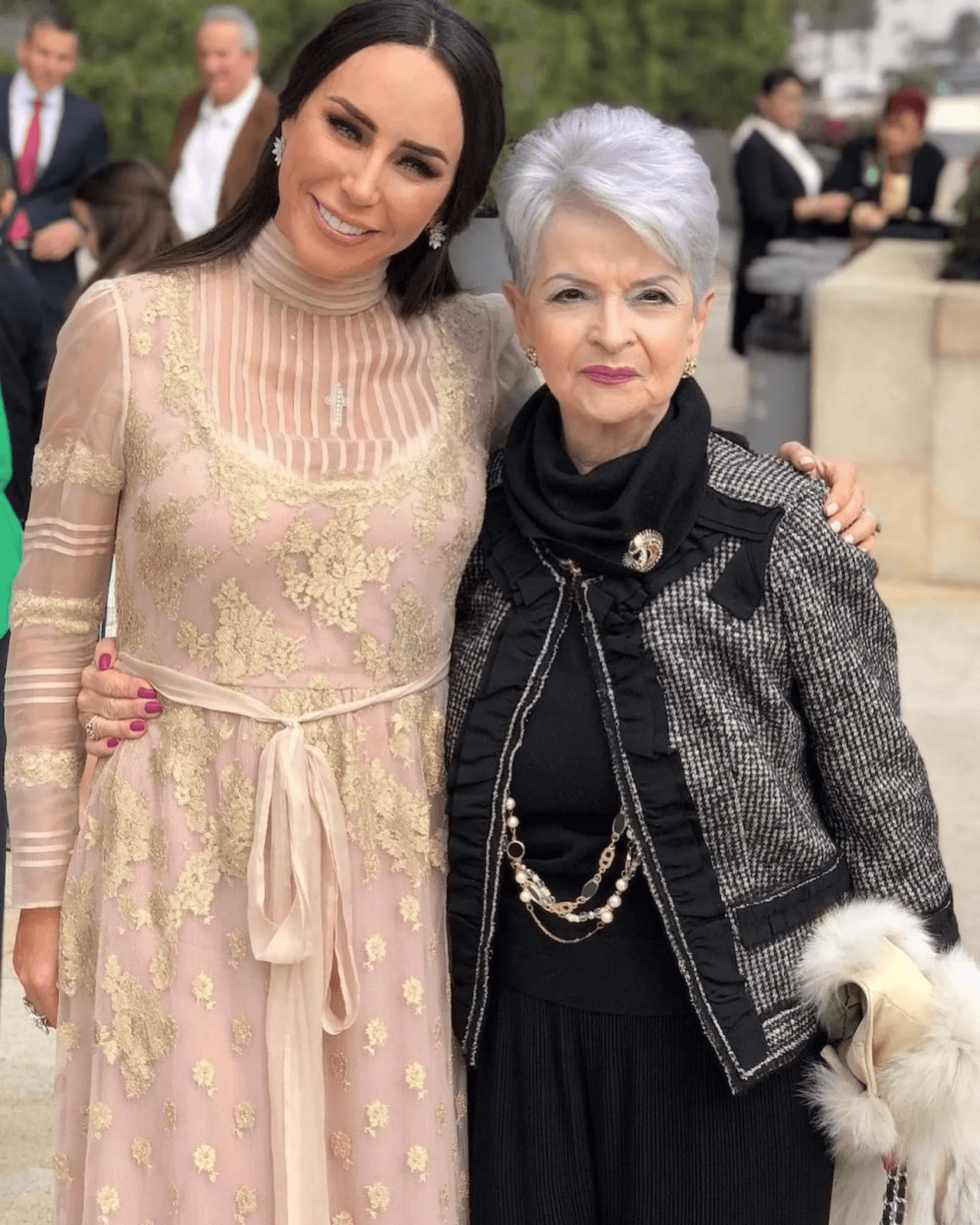 Inés Gómez Mont se encuentra de luto; lamenta la pérdida de su abuela